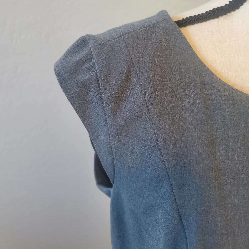The Limited Sheath Dress Size 8 - Picture 3 of 6